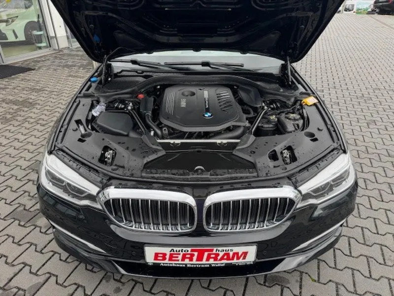 BMW 5 Touring — Foto 11 von 12