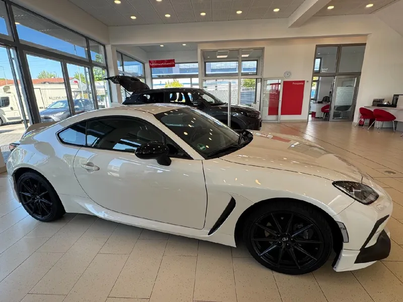 Toyota GR86 — Foto 4 von 8