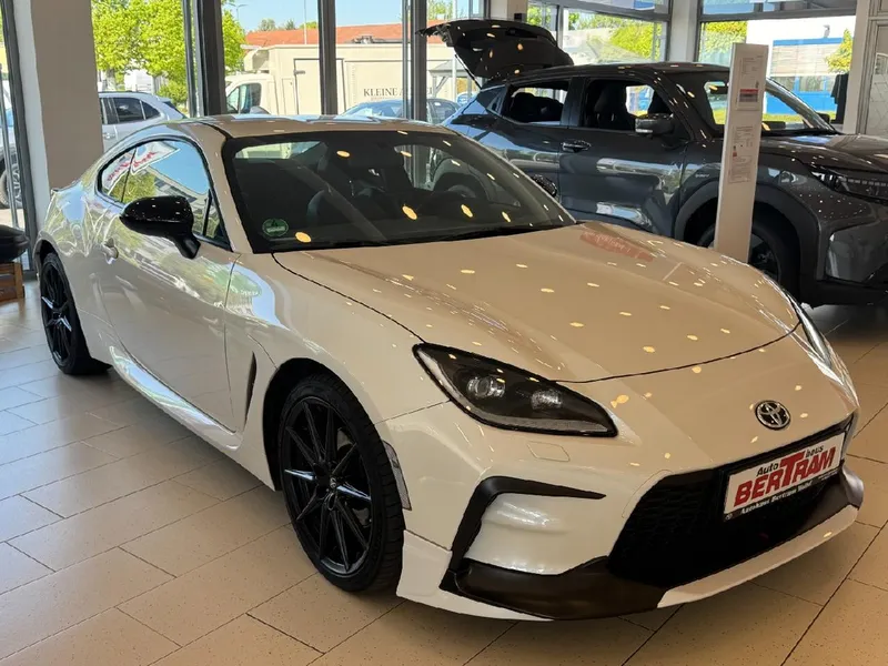 Toyota GR86 — Foto 3 von 8