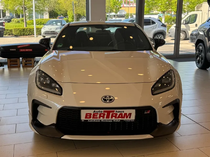 Toyota GR86 — Foto 2 von 8