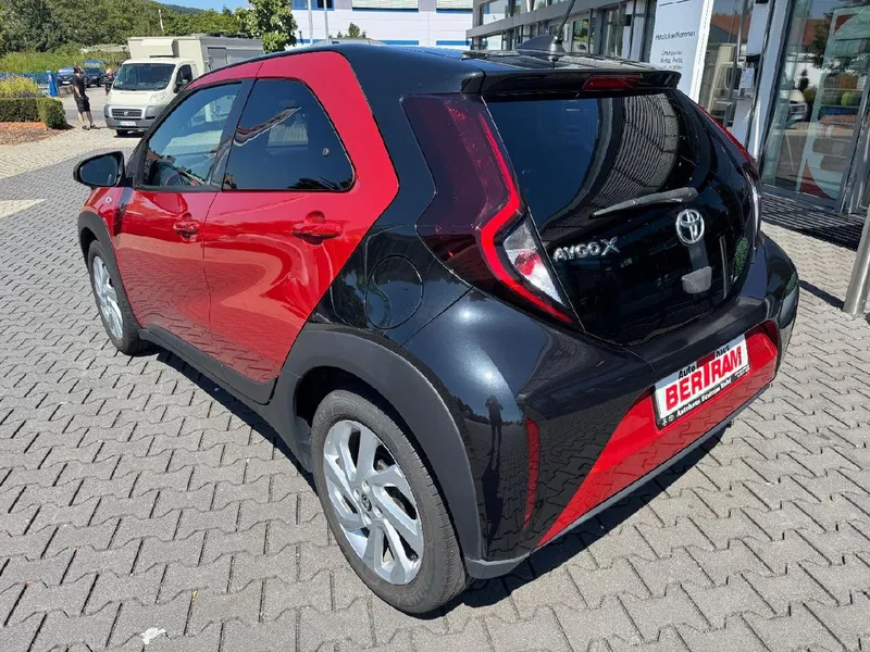 Toyota Aygo X — Foto 7 von 11