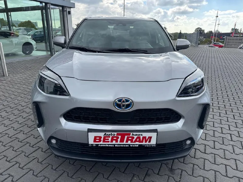 Toyota Yaris Cross — Foto 2 von 12