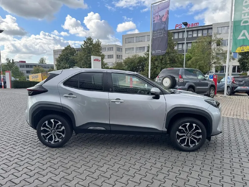 Toyota Yaris Cross — Foto 4 von 12